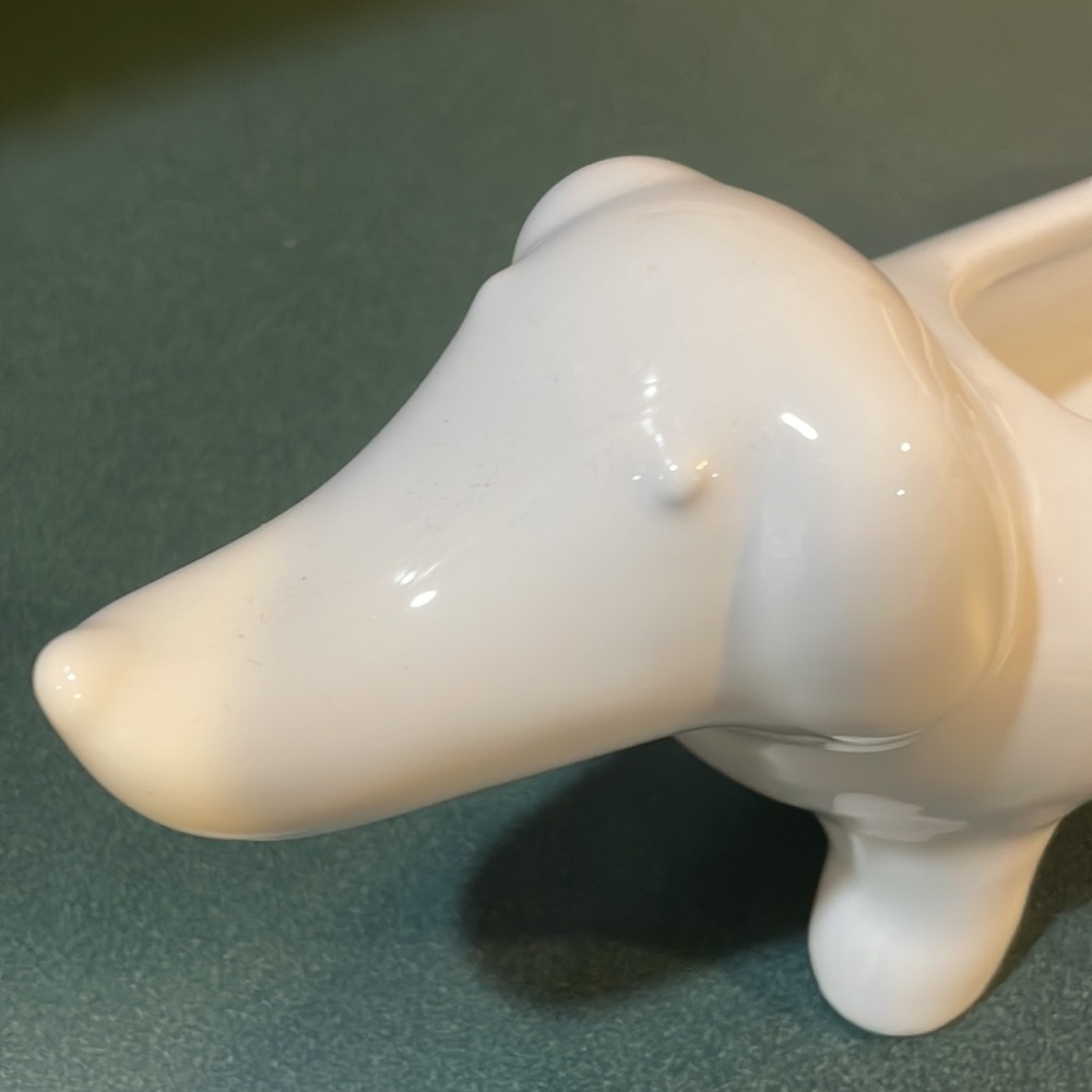 ✨Simply adorable pier one imports dachshund cracker dish. - Picture 2 of 13